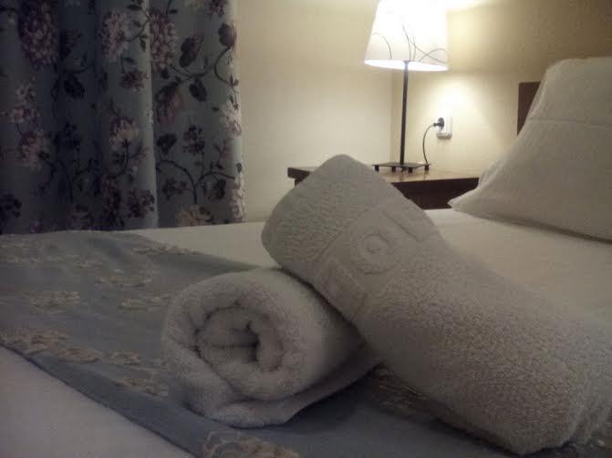 G. Kiapekou Aparthotel Loutrá Edipsoú Eksteriør bilde