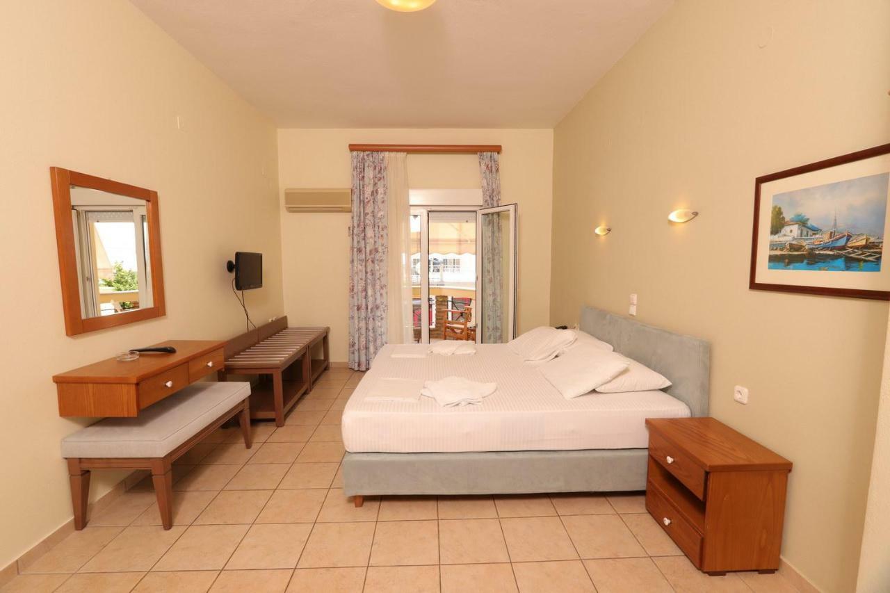 G. Kiapekou Aparthotel Loutrá Edipsoú Eksteriør bilde